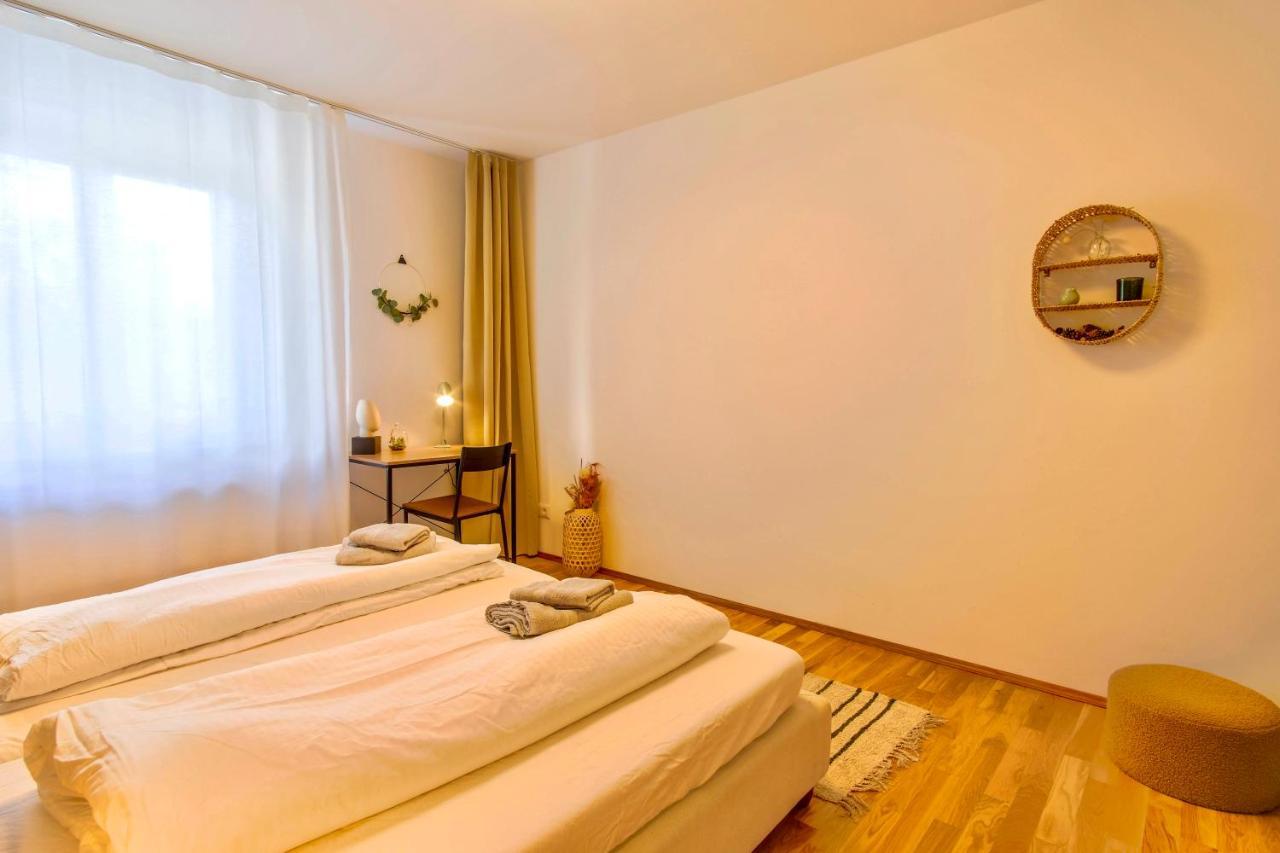 4-Room Luxury Apartment - Close To Central Station, Free Parking, Kitchen Лейпциг Экстерьер фото