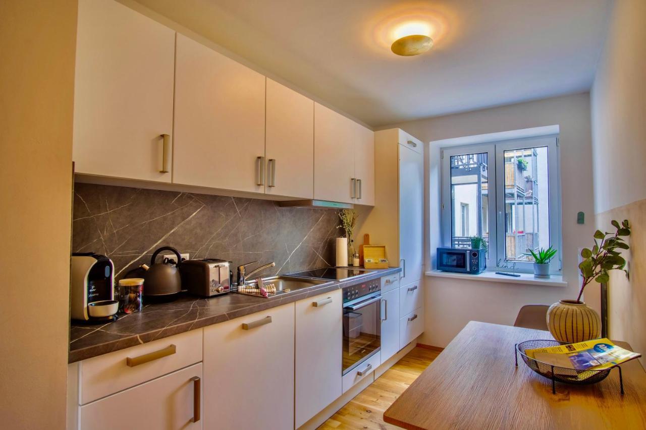 4-Room Luxury Apartment - Close To Central Station, Free Parking, Kitchen Лейпциг Экстерьер фото